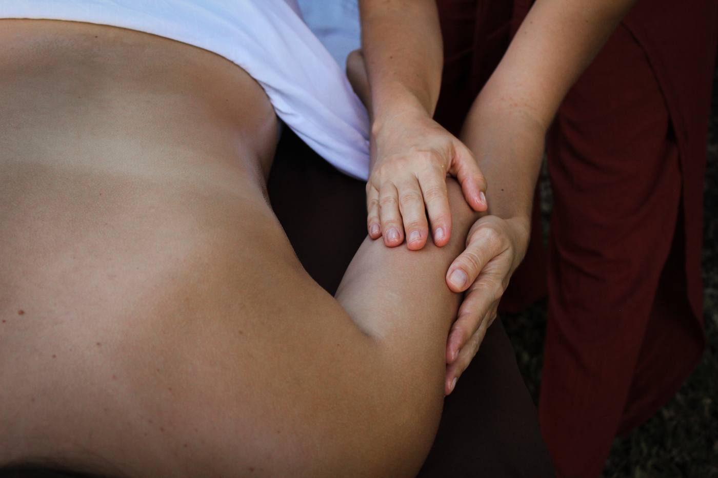 Massage des épaules en gros plan